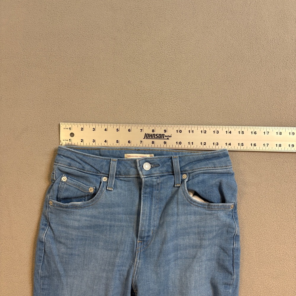 Levis 725 High Rise Bootcut Jeans Women Sz 29  Inseam 30 Medium Wash Blue Denim - Picture 9 of 12